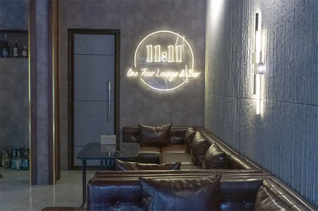 11:11 - One Four Lounge & Bar -