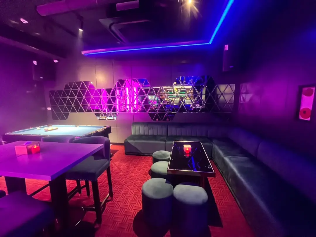 6sixバー＆日本料理