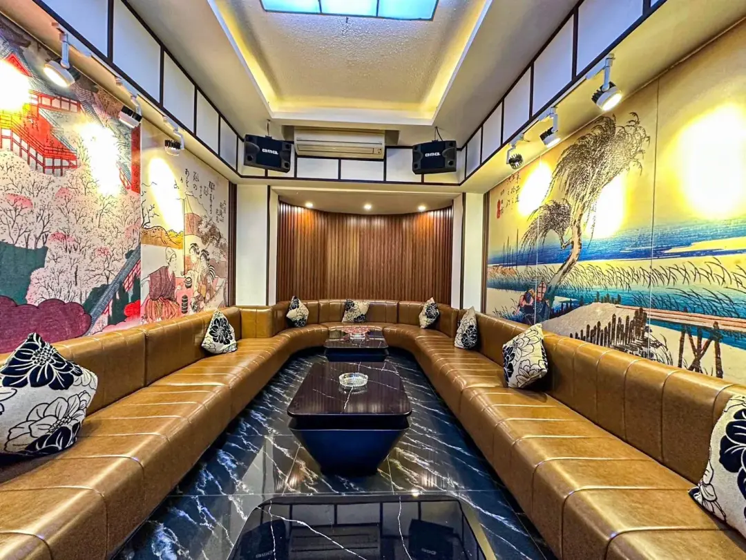 Japanese Bar 楽しい