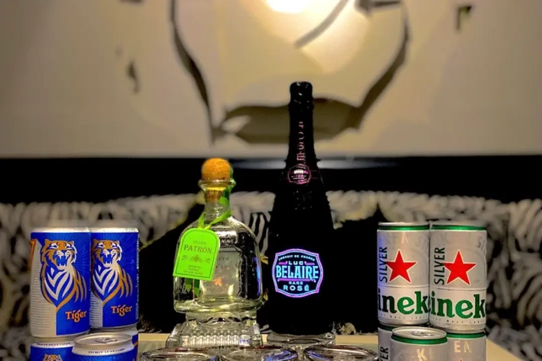 アオザイ LOUNGE - BAR