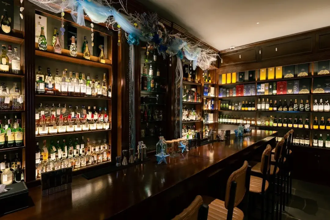 CLUB ZIZI JAPANESE BAR ＆ LOUNGE