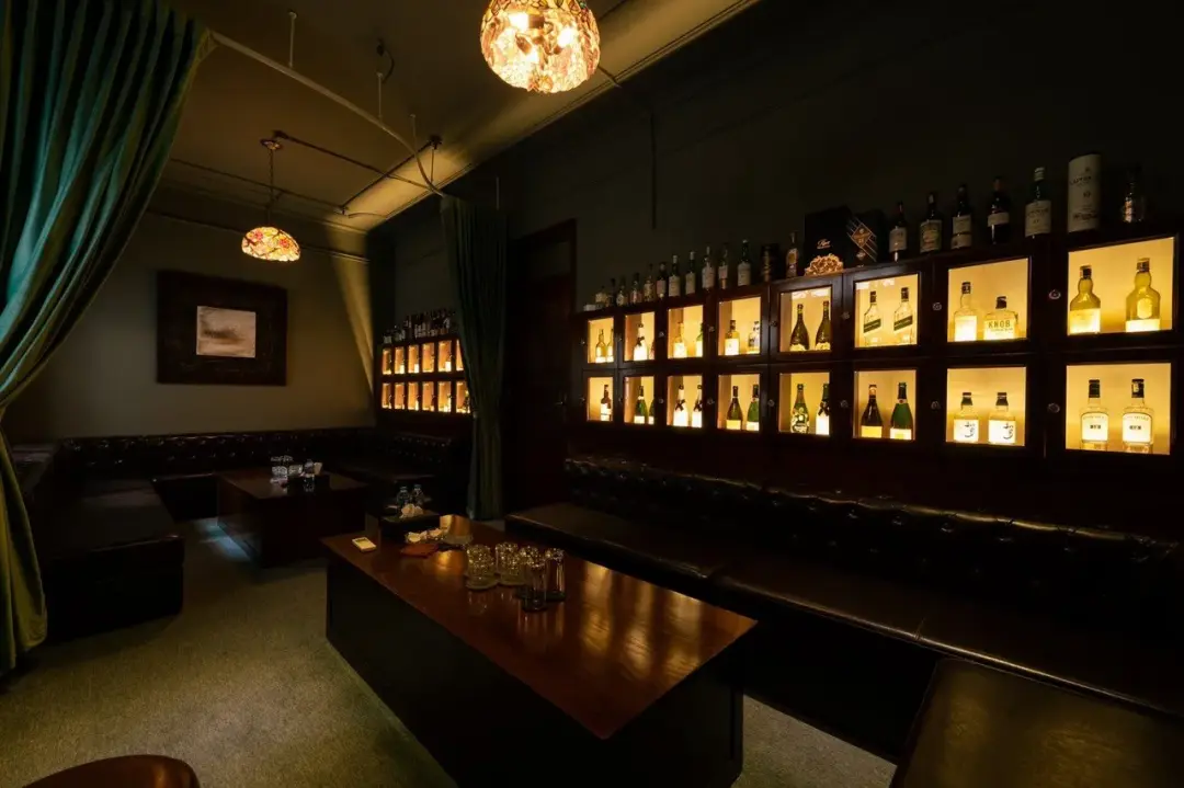 CLUB ZIZI JAPANESE BAR ＆ LOUNGE